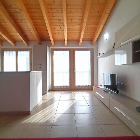 Travedona Loft By Lake Ixihome エクステリア 写真
