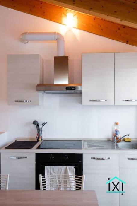 Travedona Loft By Lake Ixihome エクステリア 写真