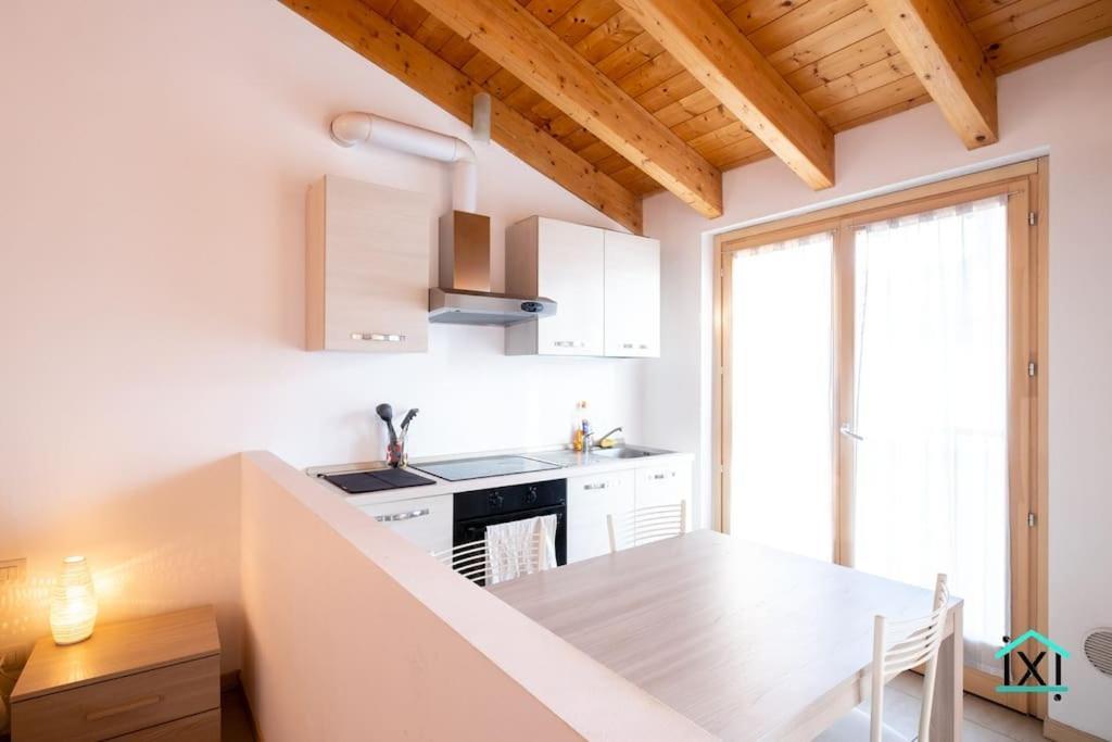 Travedona Loft By Lake Ixihome エクステリア 写真