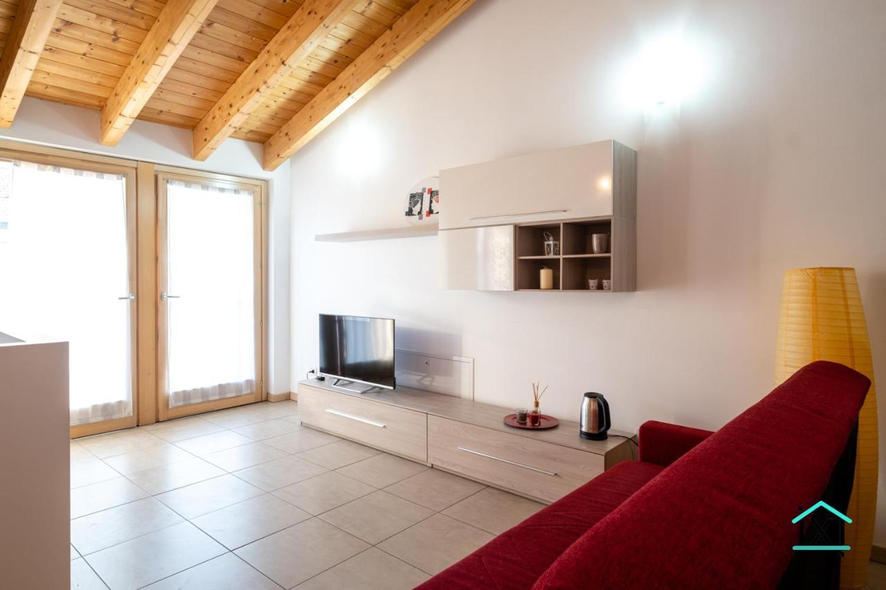 Travedona Loft By Lake Ixihome エクステリア 写真