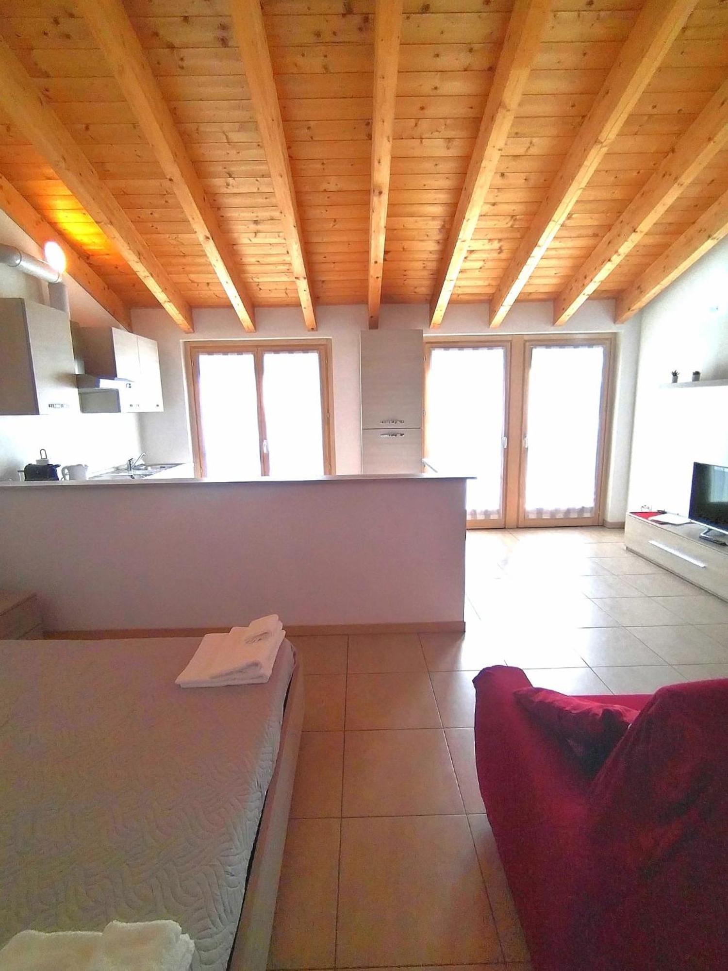 Travedona Loft By Lake Ixihome エクステリア 写真